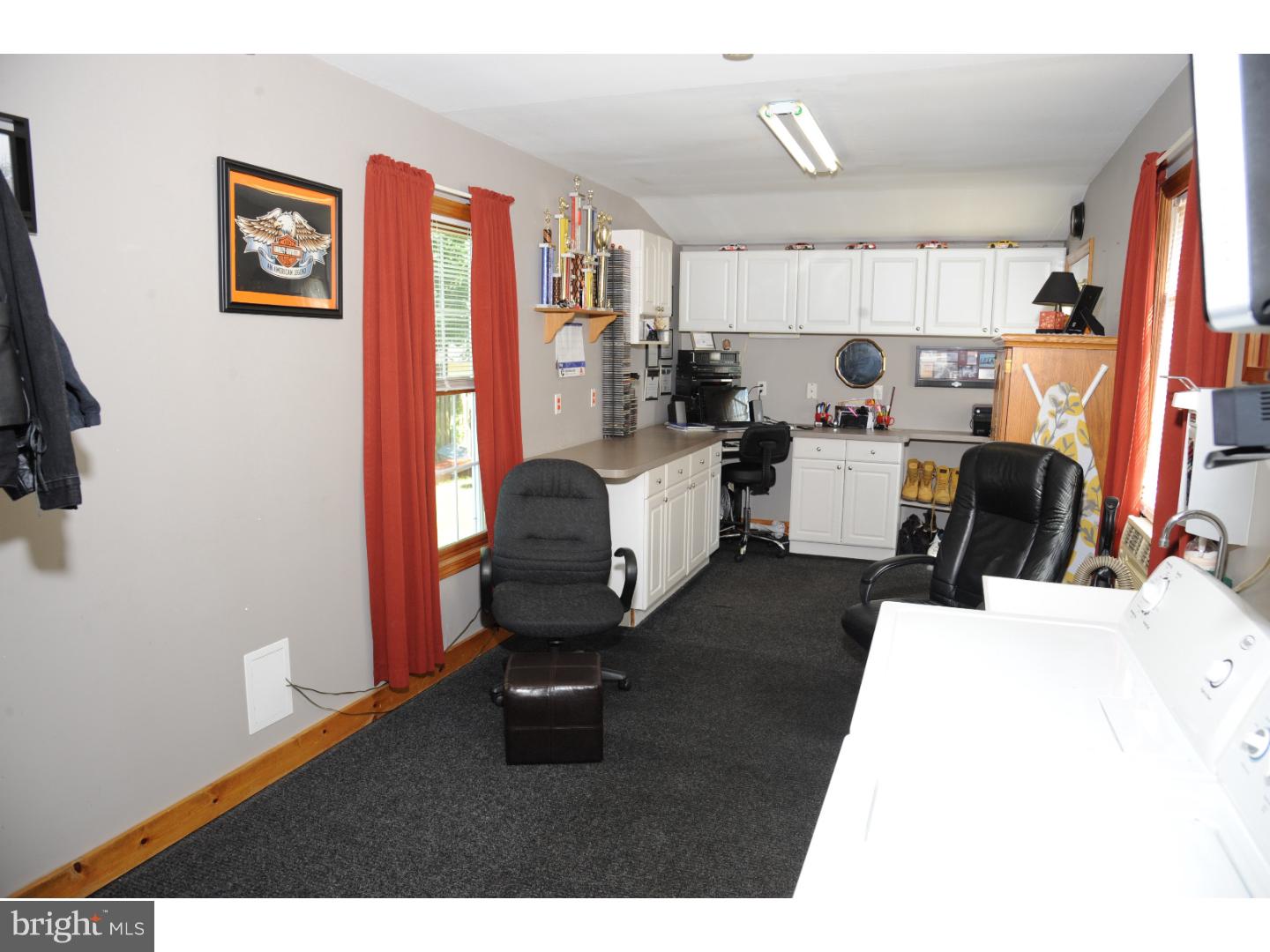 83 Trail Road Levittown, PA 19056 - Photo 20 of 25 Garage