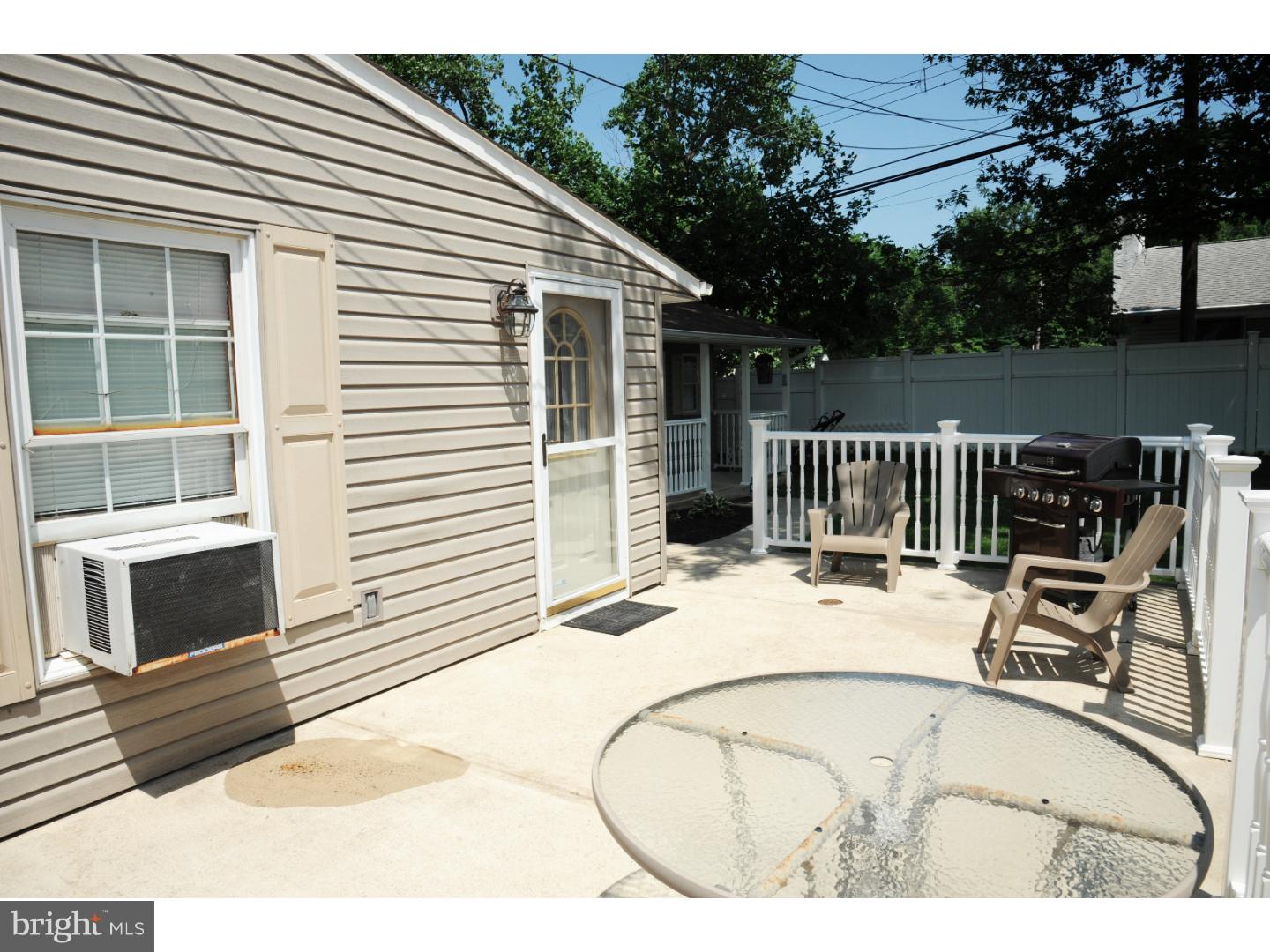 83 Trail Road Levittown, PA 19056 - Photo 23 of 25 Patio