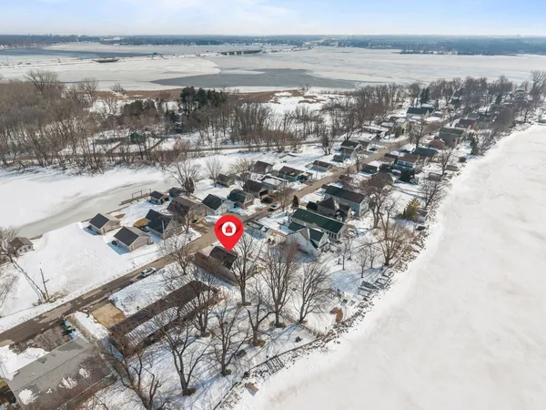 $389,000 | 2963 Sunset Point Lane, Oshkosh, WI 54904