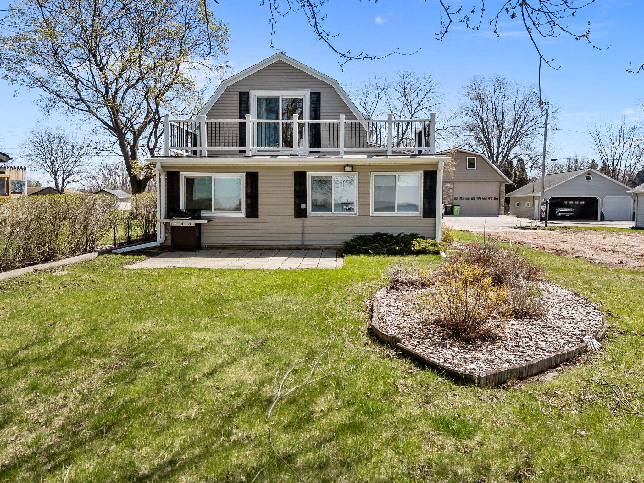 2963 Sunset Point Lane Oshkosh, WI 54904 - Photo 33 of 41