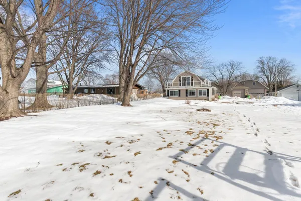 $389,000 | 2963 Sunset Point Lane, Oshkosh, WI 54904