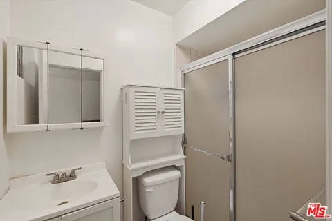 $495,000 | 1334 South Carmelina Avenue, Unit 1, Los Angeles, CA 90025