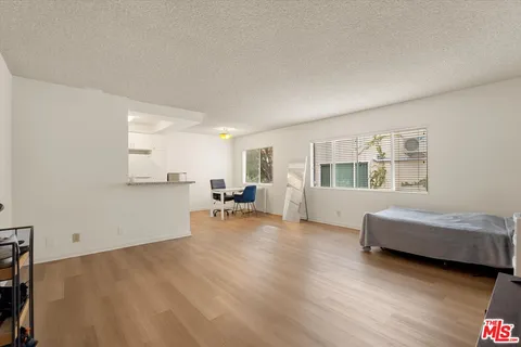 $495,000 | 1334 South Carmelina Avenue, Unit 1, Los Angeles, CA 90025