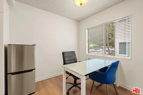 $495,000 | 1334 South Carmelina Avenue, Unit 1, Los Angeles, CA 90025