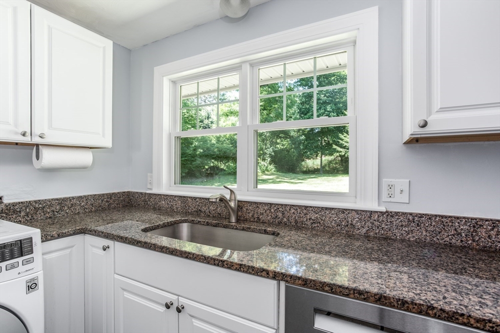 12 Terri Road Framingham, MA 01701 - Photo 16 of 42 Gallery Image 16