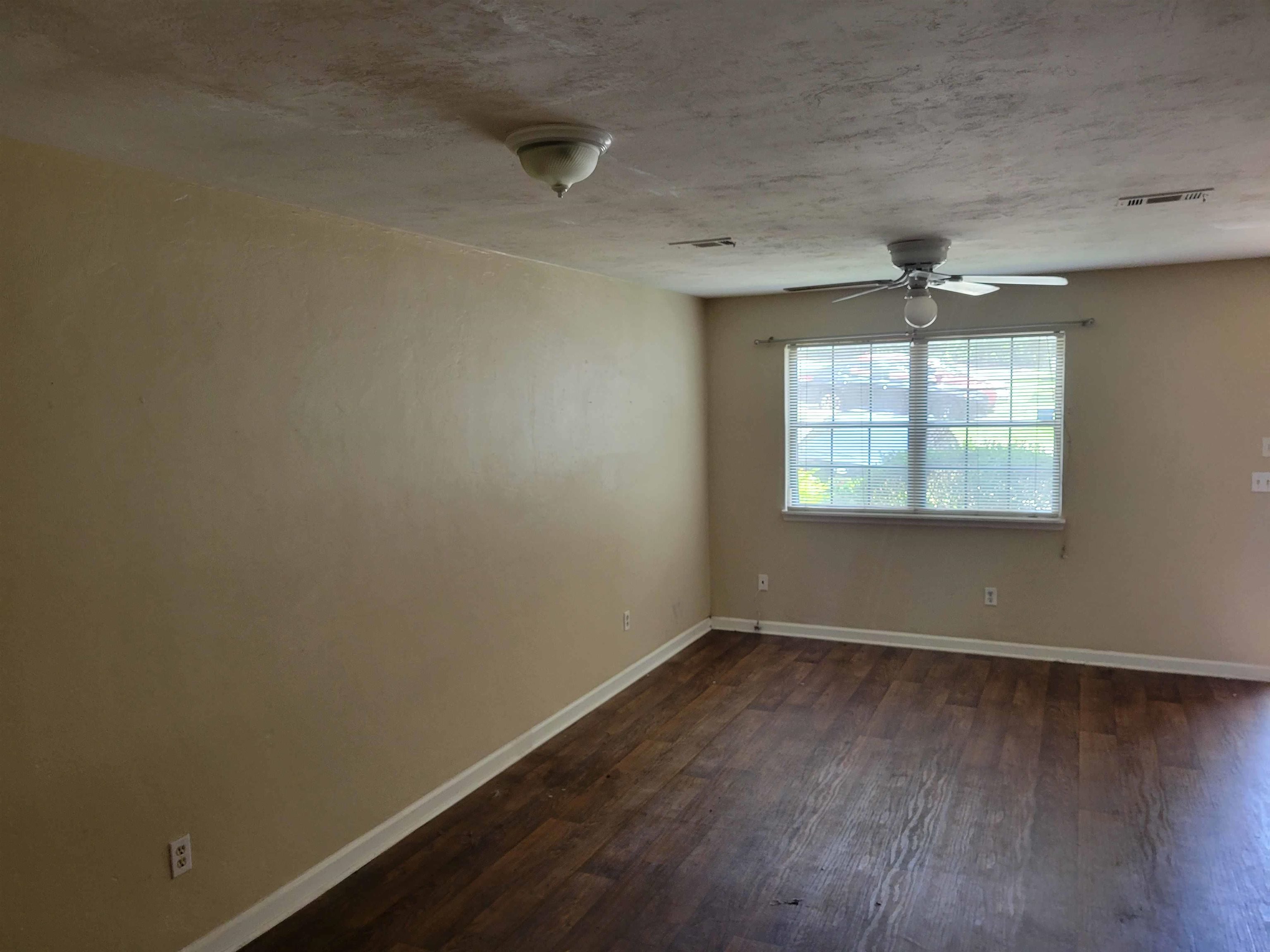 350 Hayden Road Tallahassee, FL 32304 - Photo 6 of 11 Gallery Image 6