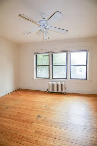 $1,850 | 2958 North Seeley Avenue, Unit 1, Chicago, IL 60618