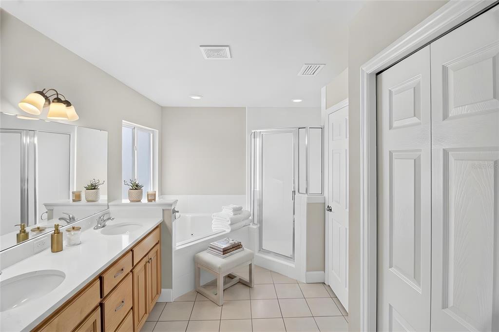 10064 Southwest 98th Lane Gainesville, FL 32608 - Photo 17 of 39