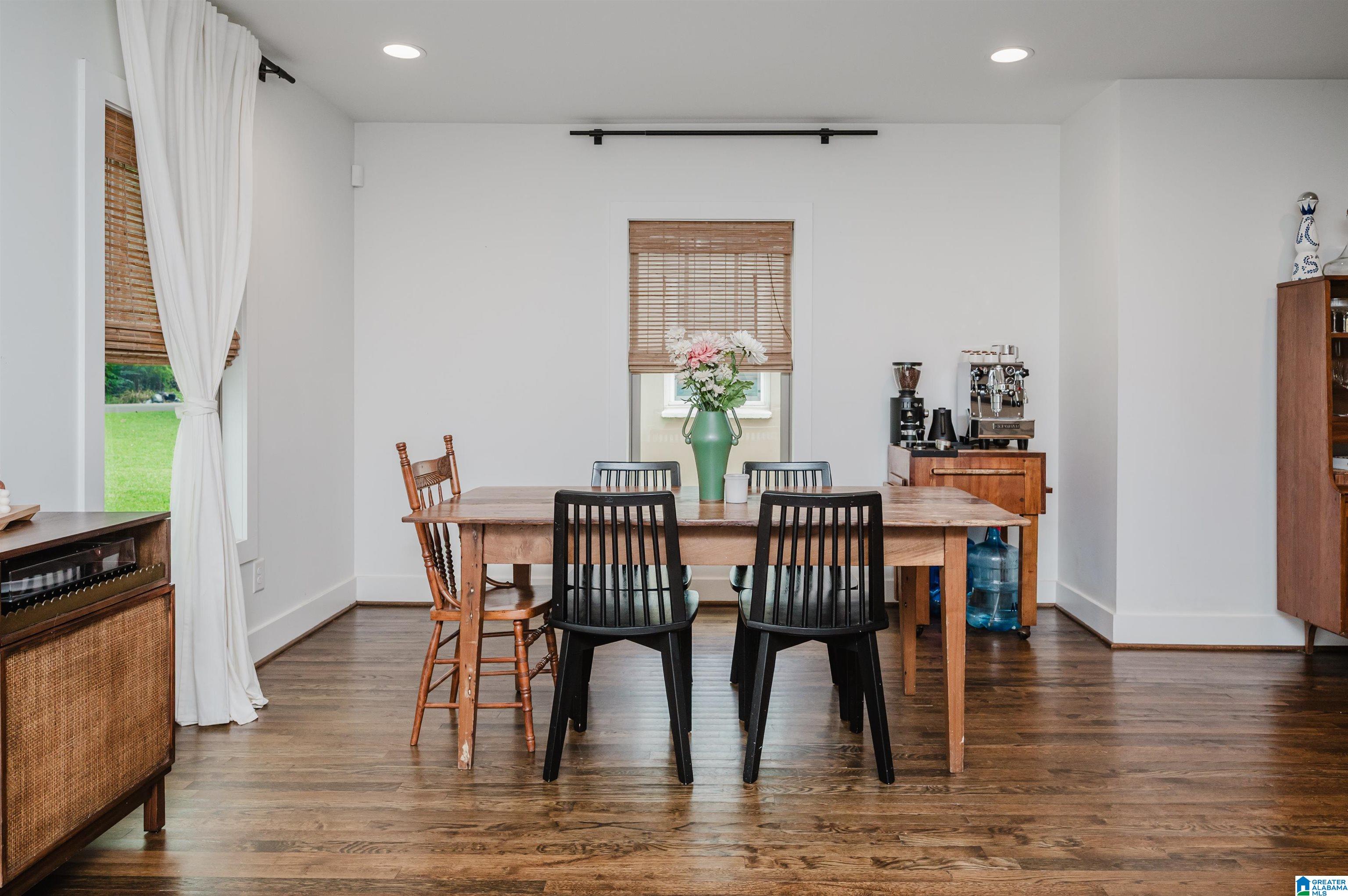 517 Oxmoor Road Birmingham, AL 35209 - Photo 7 of 39