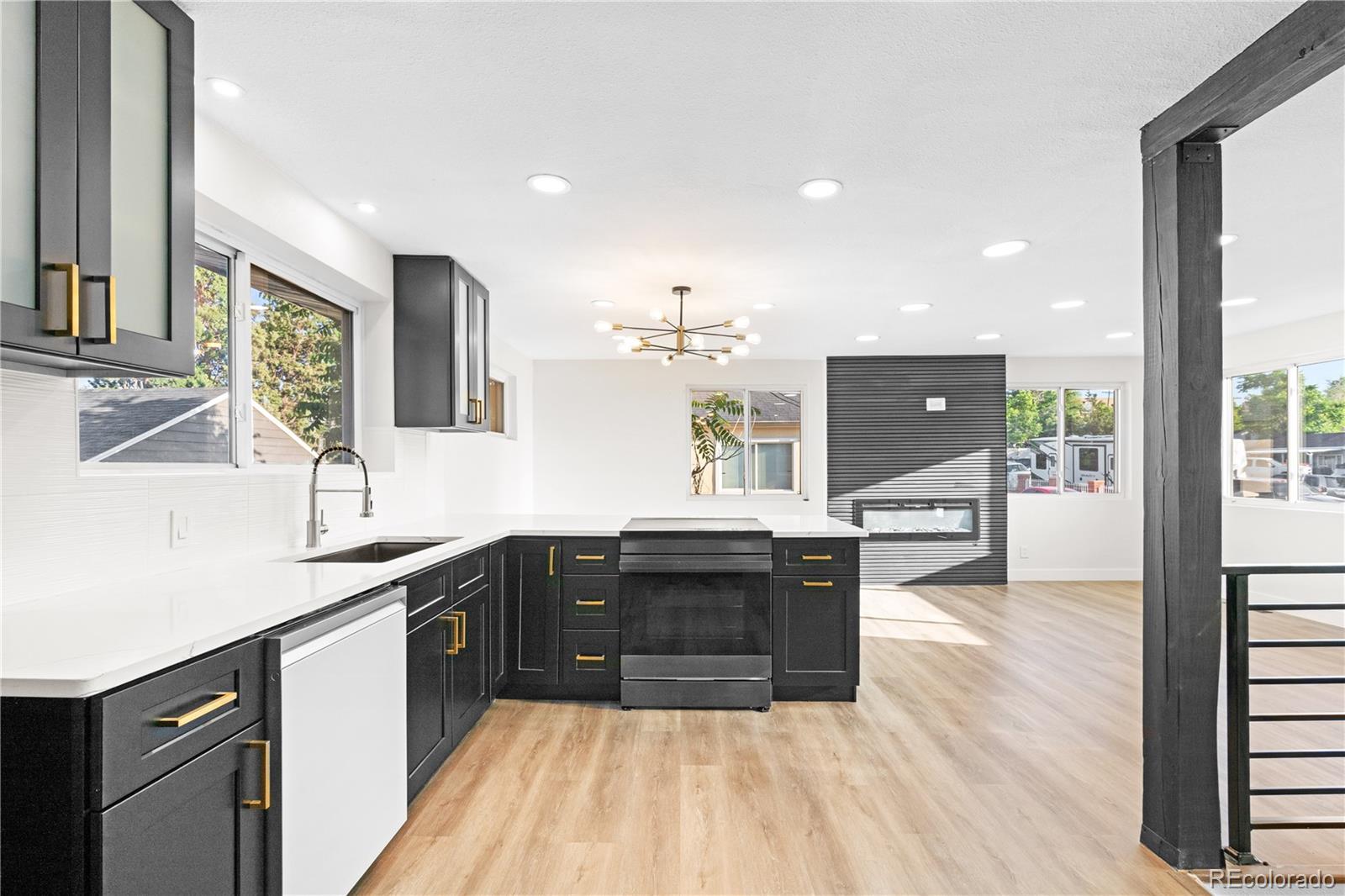 220 South Raleigh Street Denver, CO 80219 - Photo 3 of 22 Gallery Image 3