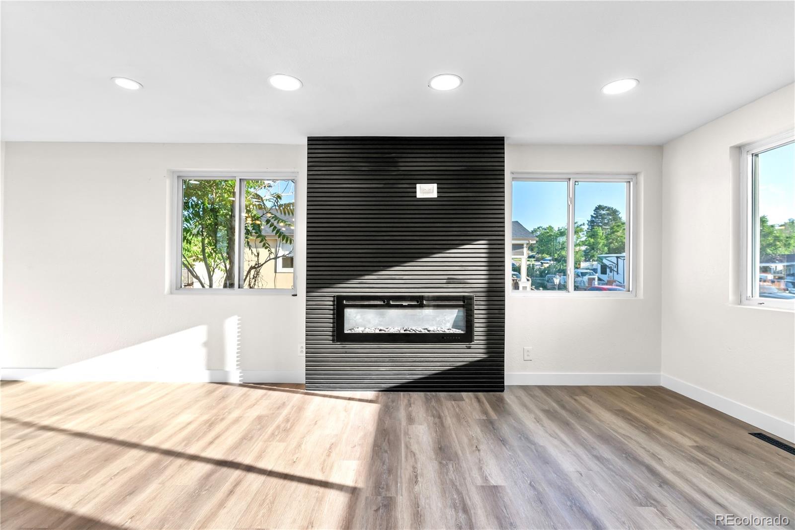 220 South Raleigh Street Denver, CO 80219 - Photo 5 of 22 Gallery Image 5