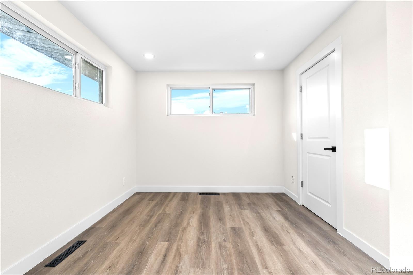 220 South Raleigh Street Denver, CO 80219 - Photo 7 of 22 Gallery Image 7