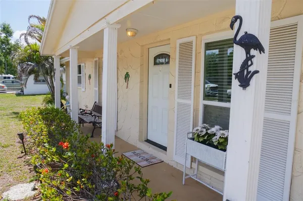 $2,400 | 1032 Hollywood Avenue, Clearwater, FL 33759