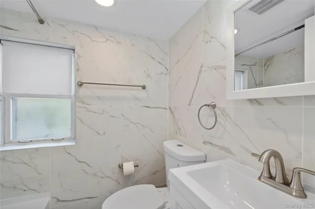 $4,600 | 1 Center Court, Bethpage, NY 11714