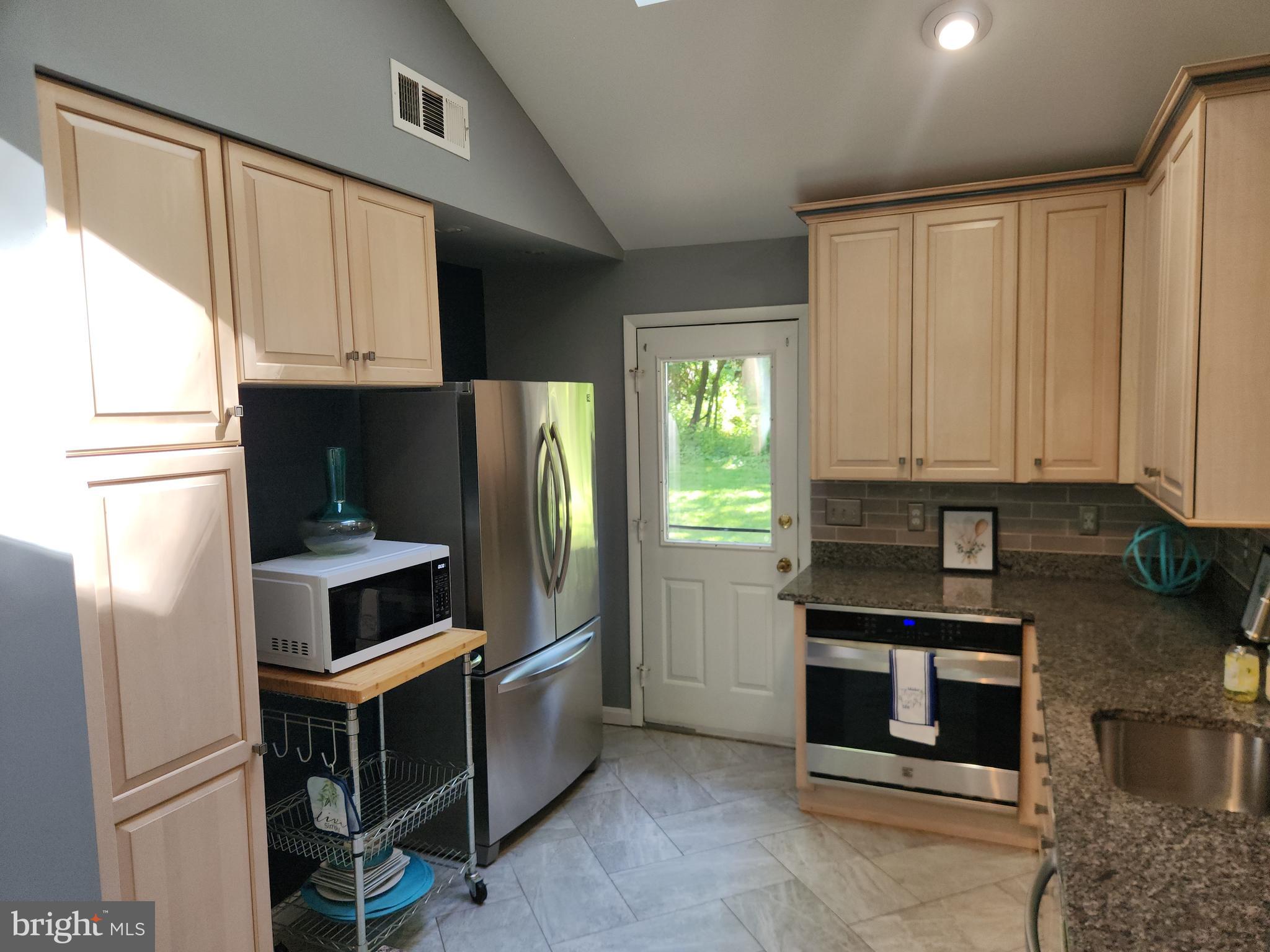 1530 Murphy Lane Silver Spring, MD 20905 - Photo 30 of 75