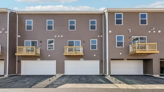 a view of the entrance of the building