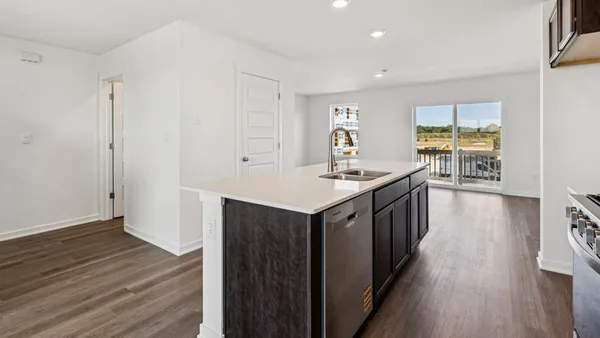 $299,990 | 917 Briar Gln Court, Hampshire, IL 60140