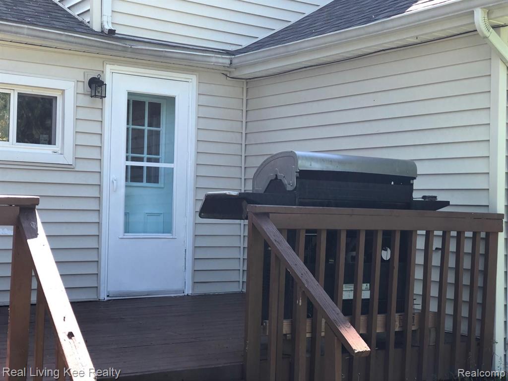 3318 Donley Avenue Rochester Hills, MI 48309 - Photo 11 of 64