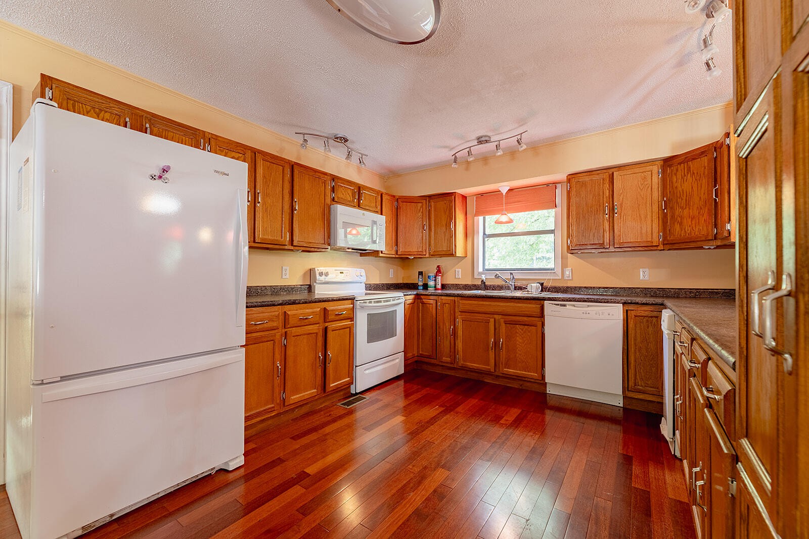 4154 River Road Ten Mile, TN 37880 - Photo 13 of 39 Gallery Image 13
