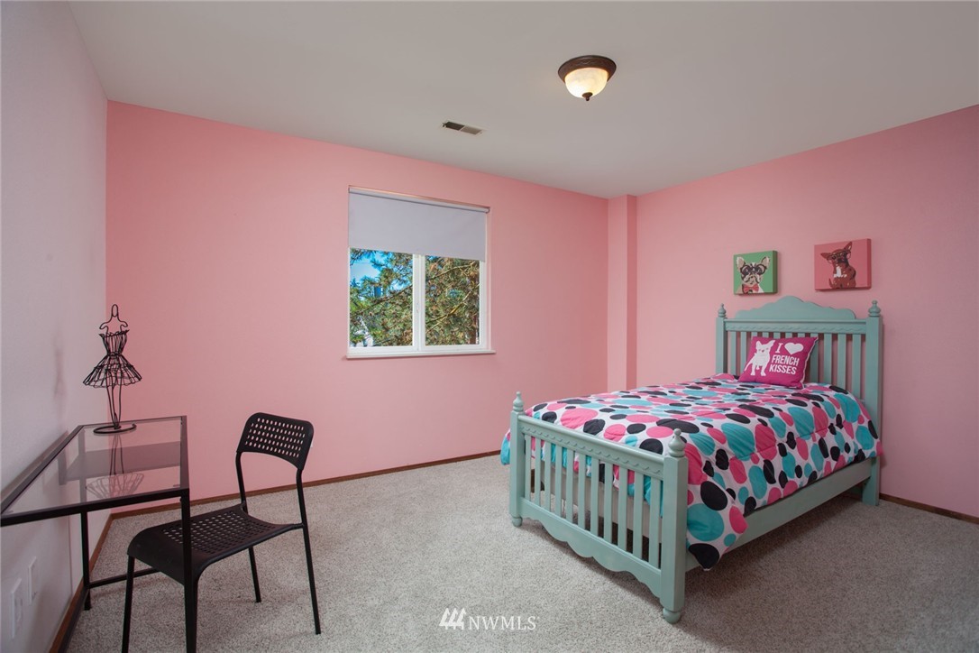 6606 Southeast 4th Place Renton, WA 98059 - Photo 16 of 25