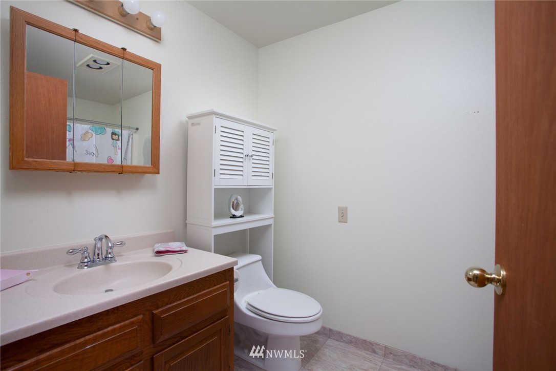 6606 Southeast 4th Place Renton, WA 98059 - Photo 19 of 25