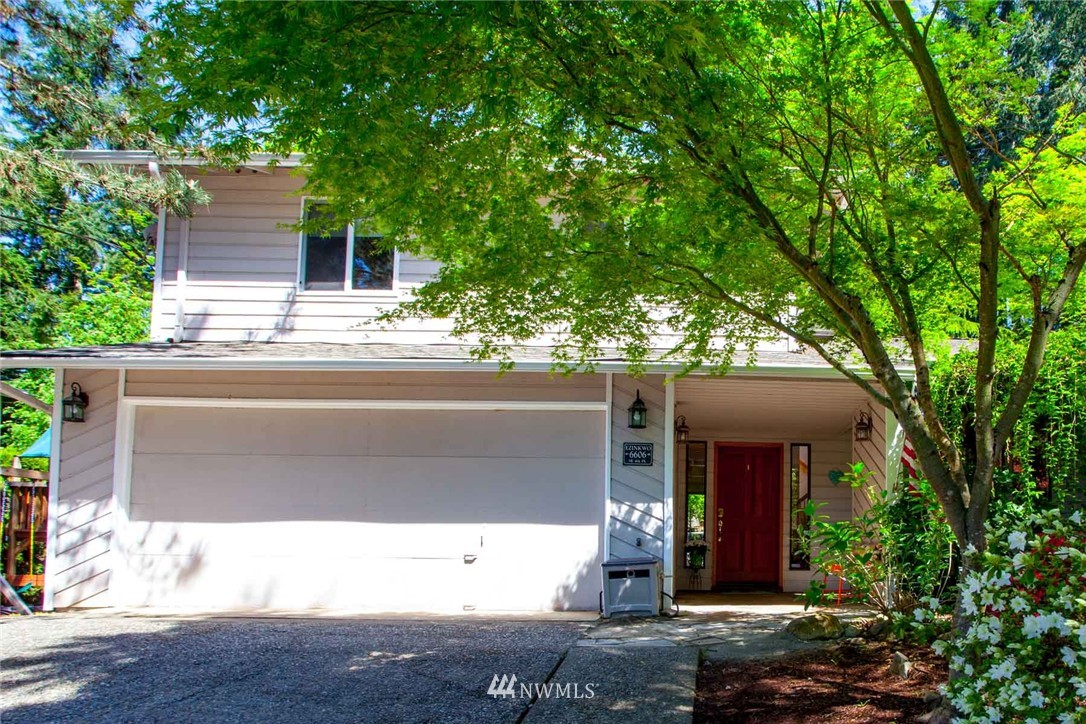 6606 Southeast 4th Place Renton, WA 98059 - Photo 3 of 25