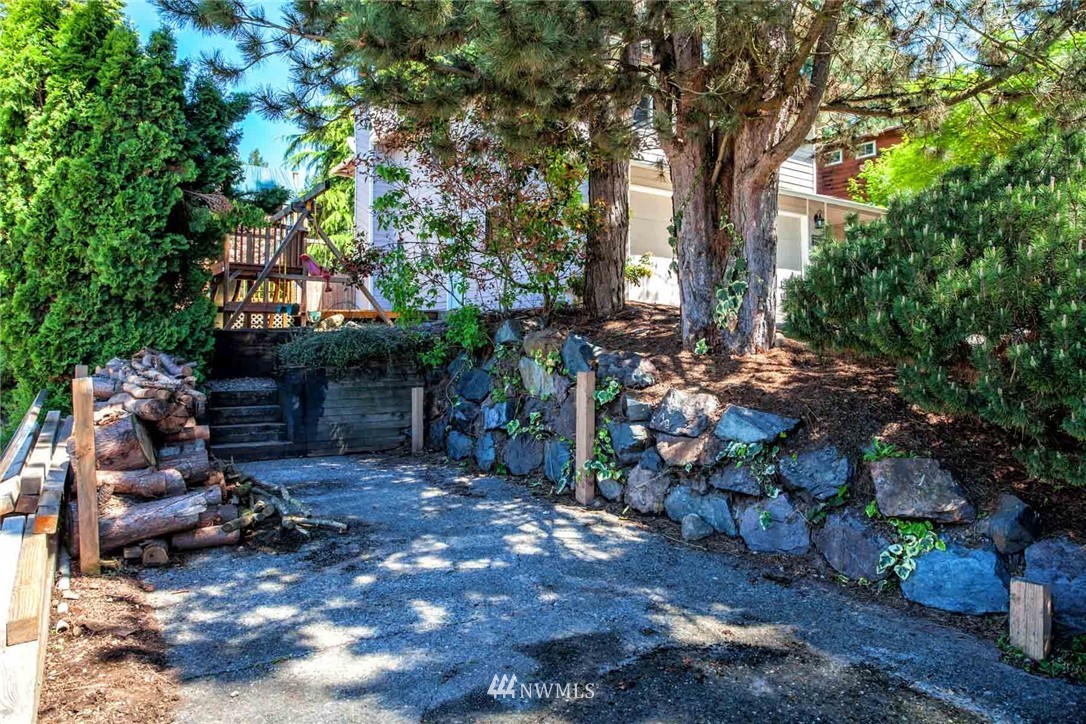 6606 Southeast 4th Place Renton, WA 98059 - Photo 24 of 25