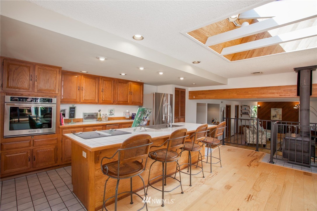 6606 Southeast 4th Place Renton, WA 98059 - Photo 10 of 25