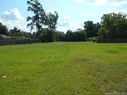 $299,999 | 1718 North Martin Luther King Highway, Lake Charles, LA 70615