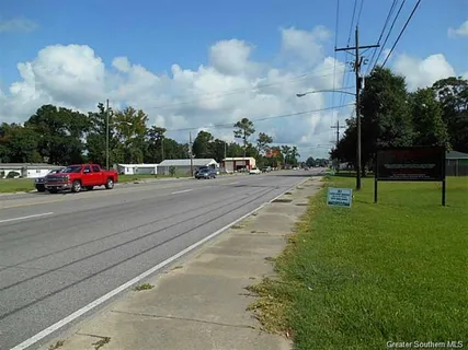 $299,999 | 1718 North Martin Luther King Highway, Lake Charles, LA 70615