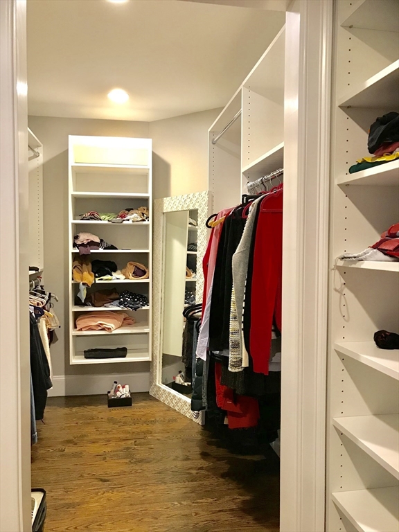 301 Linden Street Wellesley, MA 02481 - Photo 12 of 24