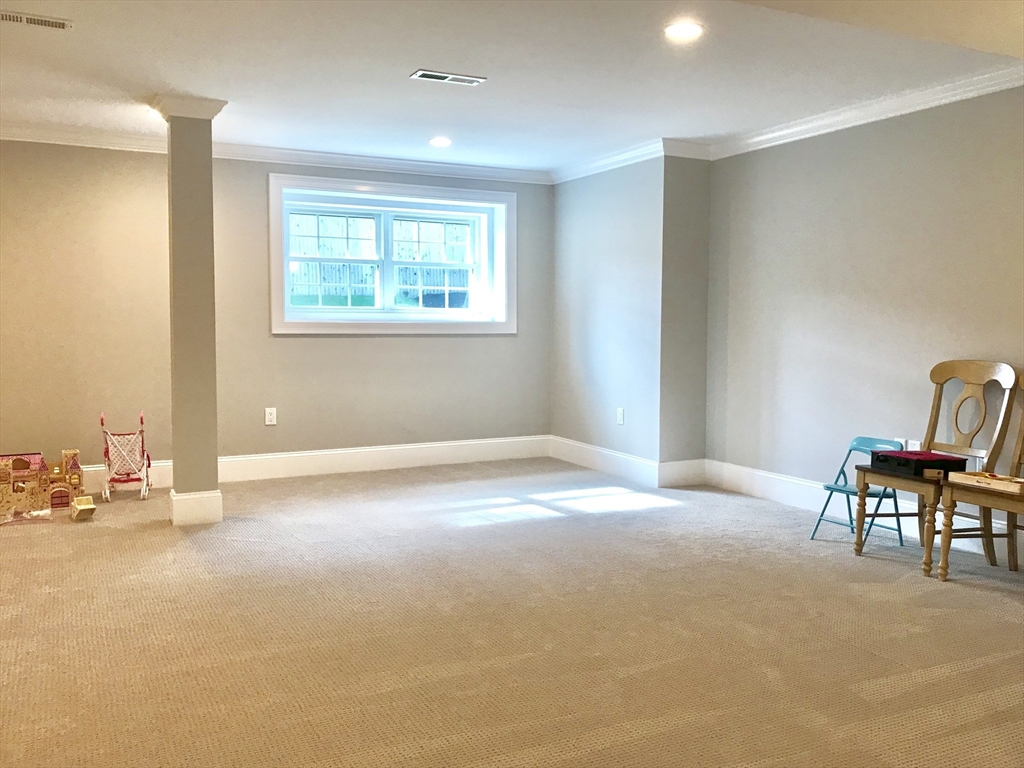 301 Linden Street Wellesley, MA 02481 - Photo 20 of 24