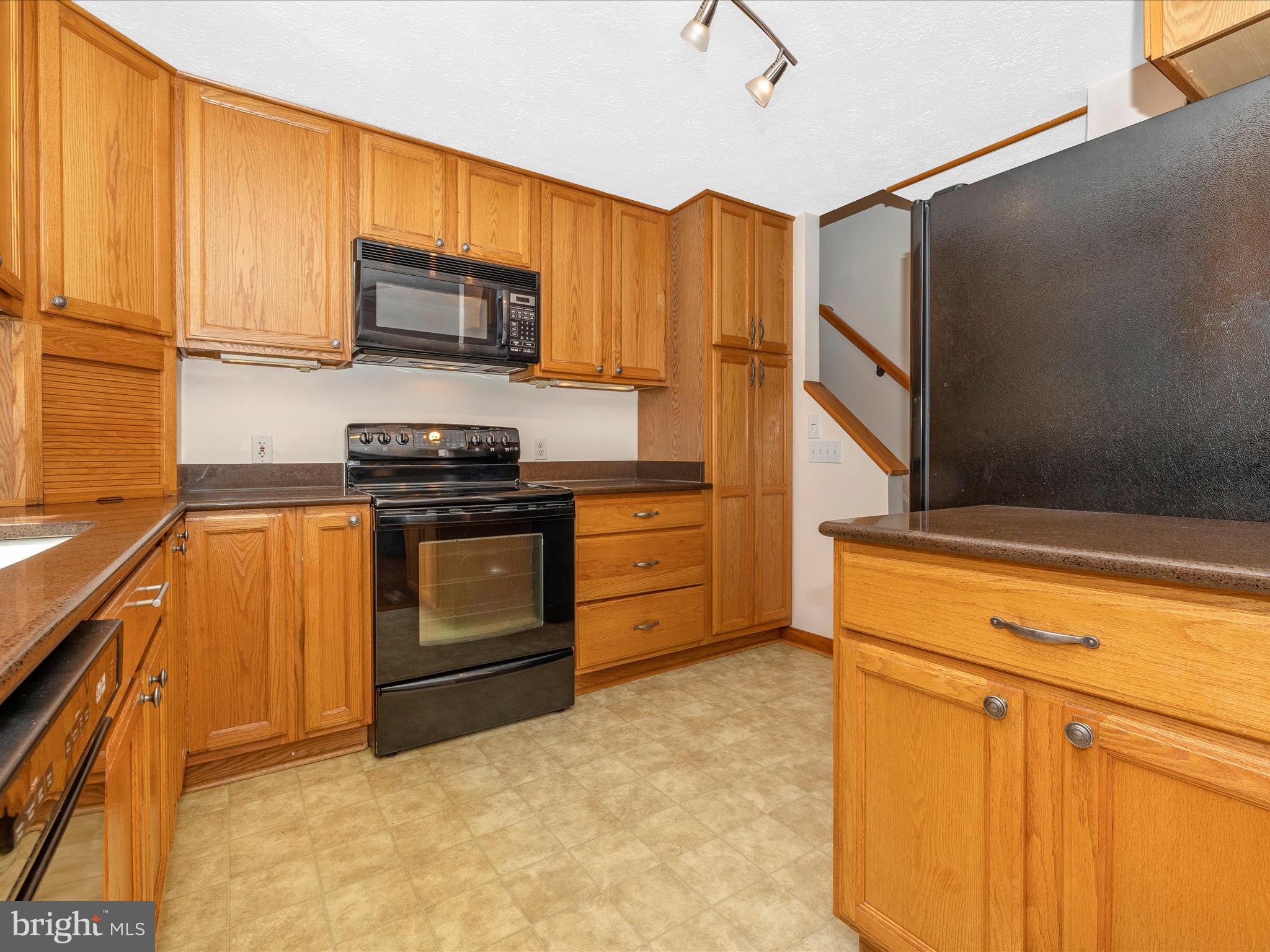 394 Prospect Boulevard Frederick, MD 21701 - Photo 12 of 39 Kitchen