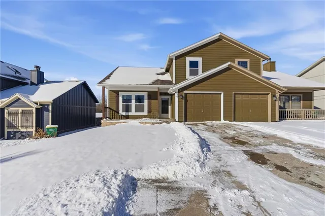 $235,000 | 834 North 89 Street, Kansas City, KS 66112