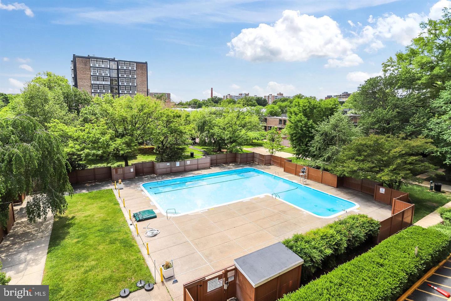 240 M Street Southwest, Unit E612 Washington, DC 20024 - Photo 14 of 19 Pools & Grills
