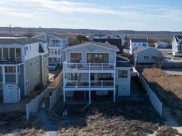$5,990,000 | 126 Ocean Boulevard, Seabrook, NH 03874