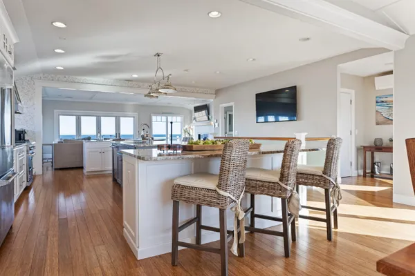 $5,990,000 | 126 Ocean Boulevard, Seabrook, NH 03874
