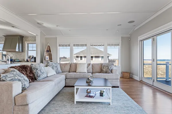 $5,990,000 | 126 Ocean Boulevard, Seabrook, NH 03874