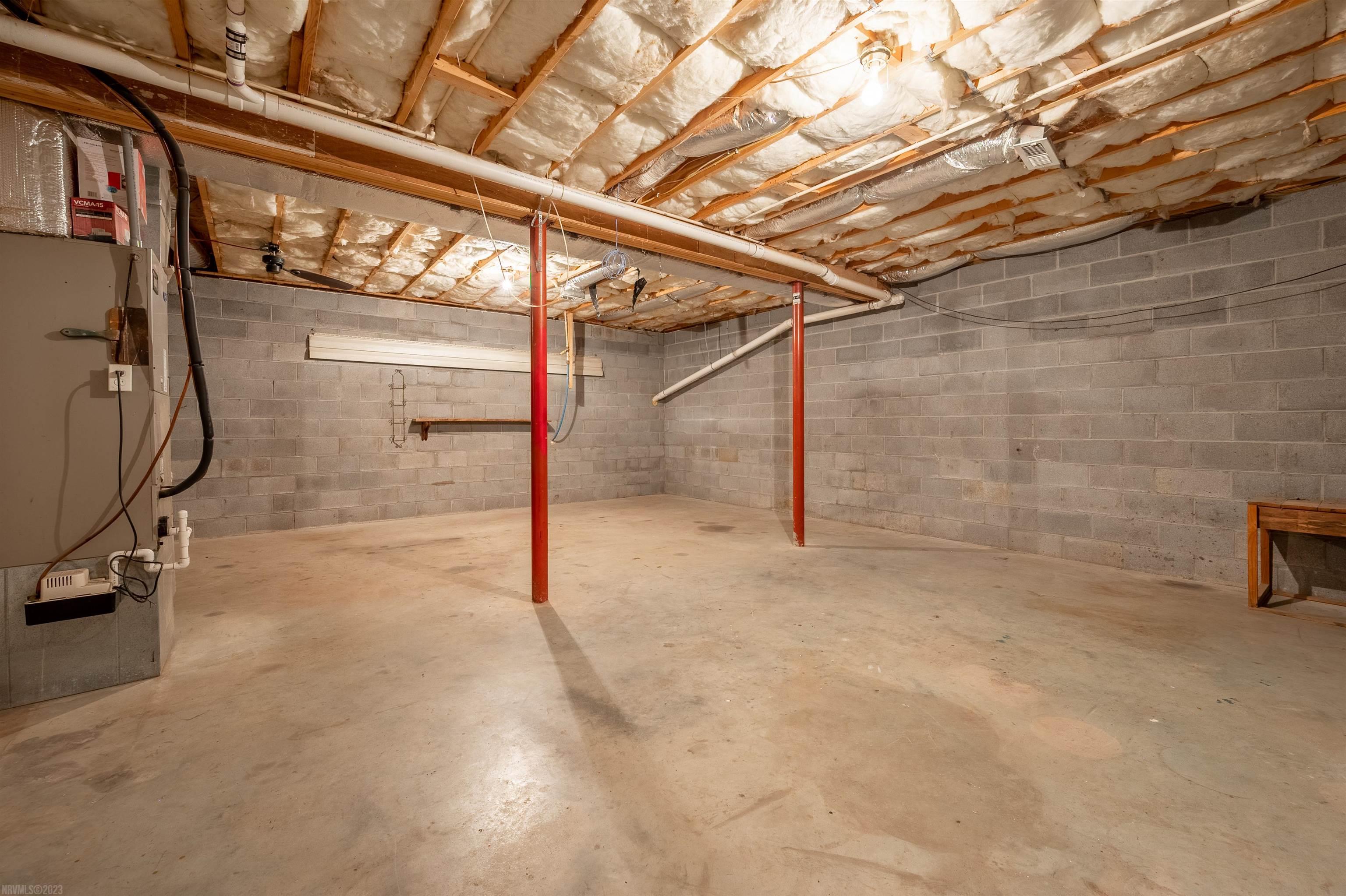 704 Fort Chiswell Road Max Meadows, VA 24360 - Photo 53 of 79 Gallery Image 53