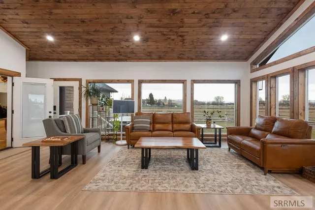 $1,340,000 | 4434 East 150 Road North, Rigby, ID 83442