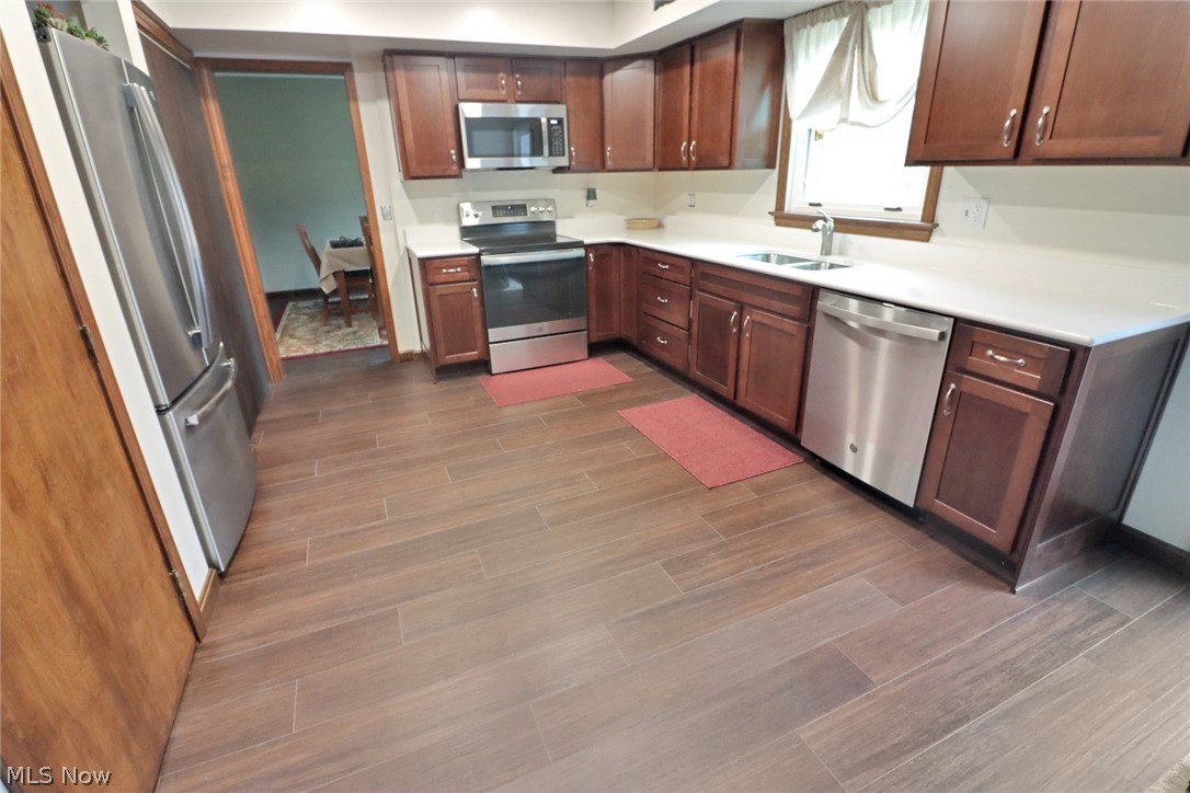 10950 Butternut Road Chesterland, OH 44026 - Photo 5 of 24