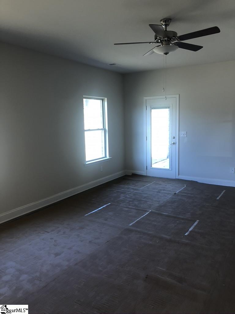 1056 Spruce Grove Road Duncan, SC 29334 - Photo 6 of 8 Gallery Image 6