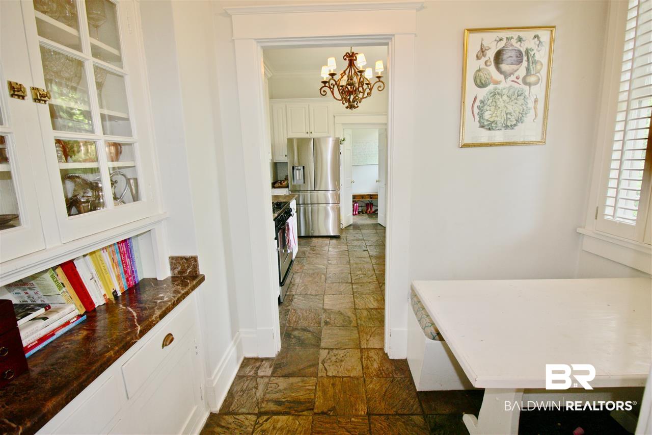 101 Ryan Avenue Mobile, AL 36607 - Photo 17 of 48