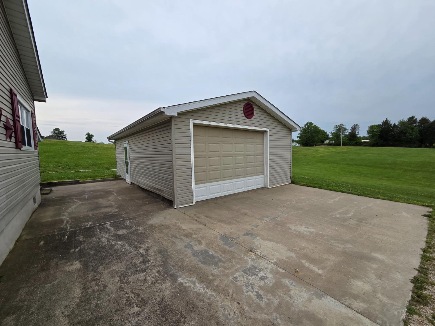 12352 Beatty Ridge Road Vevay, IN 47043 - Photo 23 of 36