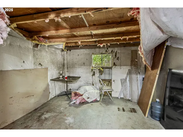 $265,000 | 302 Hemenway Road, Winlock, WA 98596