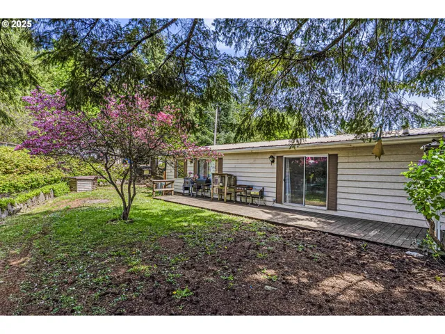 $265,000 | 302 Hemenway Road, Winlock, WA 98596