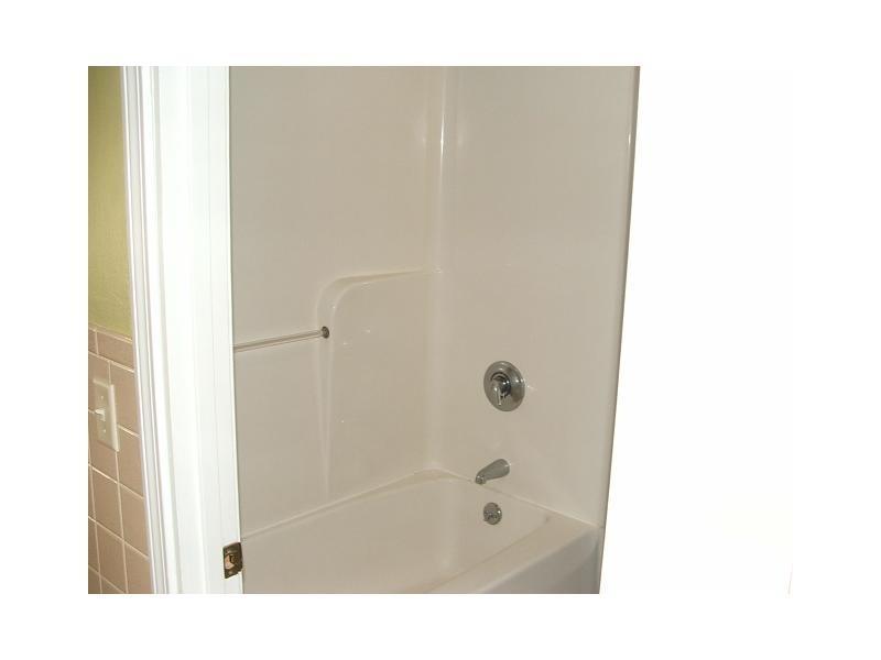 202 Pool Street Biddeford, ME 04005 - Photo 15 of 28 Bathroom.
