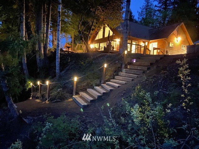 7800 East Grapeview Loop Road Allyn, WA 98524 - Photo 1 of 35 Gallery Image 1