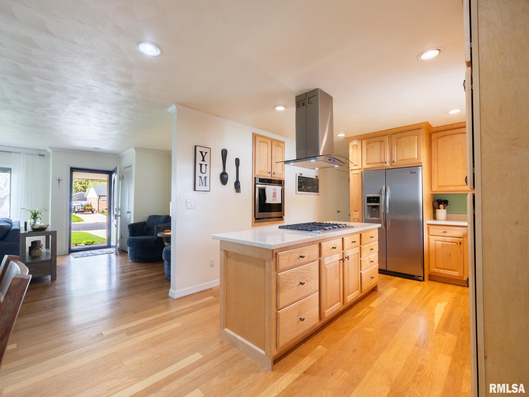 800 South Kickapoo Lane Peoria, IL 61604 - Photo 20 of 65