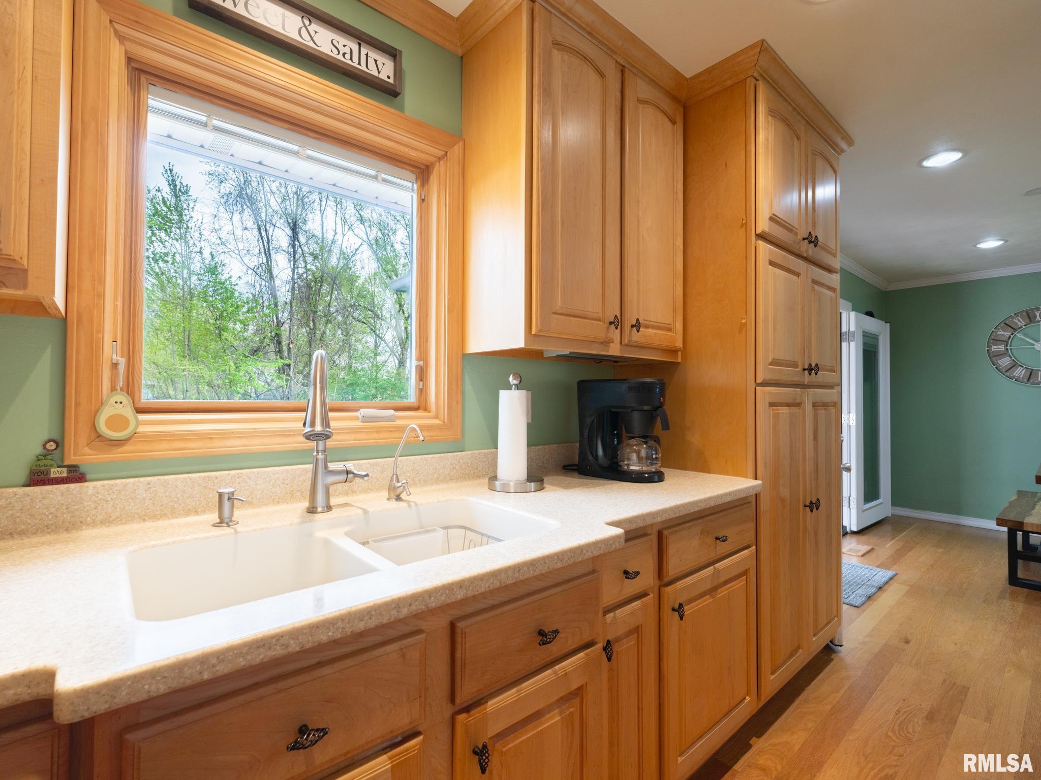 800 South Kickapoo Lane Peoria, IL 61604 - Photo 28 of 65